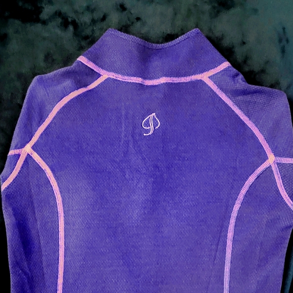 Small - Helly Hansen 1/4 zip - Picture 3 of 3